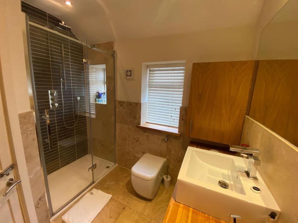 Spacious 4 Bedroom Character Home In Pontcanna Κάρντιφ Εξωτερικό φωτογραφία